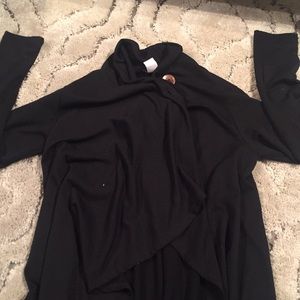 Bobeau Black Button-Up Sweater